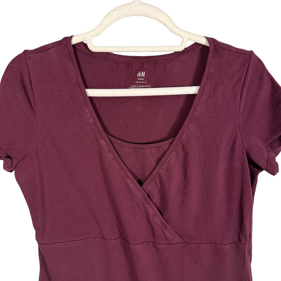 H&M Mama Deep Burgundy Short Sleeve Maternity Top Size M Stretch Layering - Picture 4 of 9